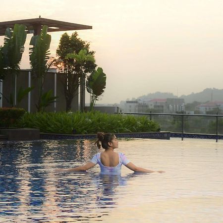 Radisson Blu Hotel Guwahati Buitenkant foto